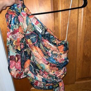 Bexley Top in Seville
Amanda Uprichard